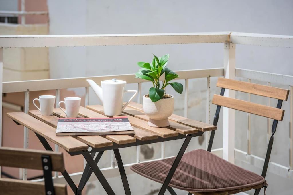 Mojo - Central Cozy Apartment Ираклион Экстерьер фото